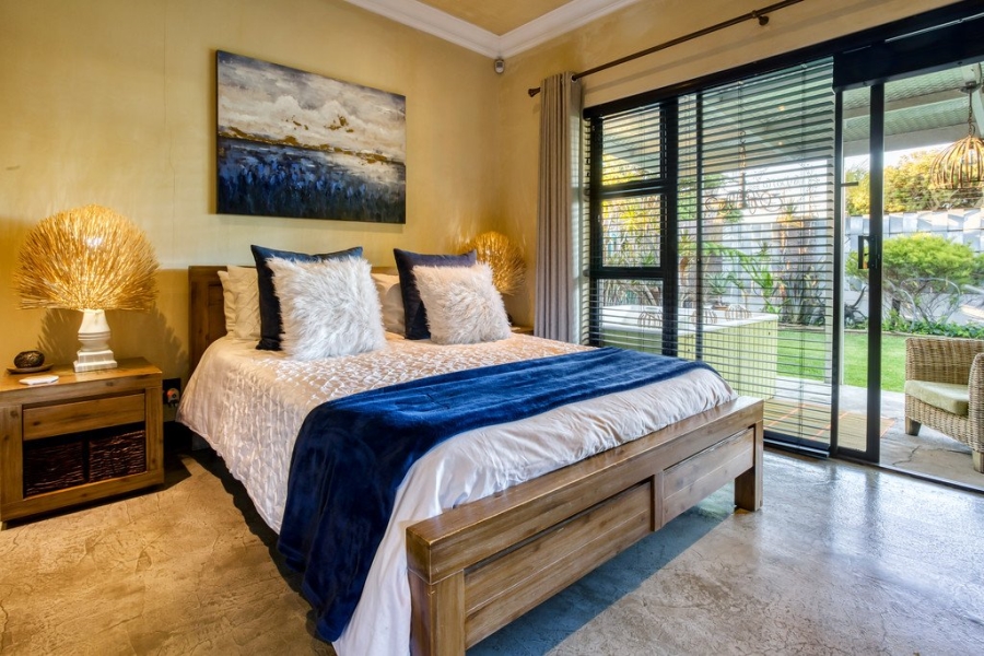 5 Bedroom Property for Sale in Panorama Western Cape
